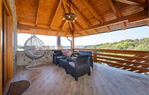 Μπαλκόνι ή βεράντα στο Beautiful Home In Rozga