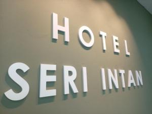 Ein Zertifikat, Auszeichnung, Logo oder anderes Dokument, das in der Unterkunft Hotel Seri Intan Tampin ausgestellt ist