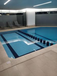 La alberca dentro o cerca de Amazing Hi-rise In Polanco, Pool & Hs Wi-fi