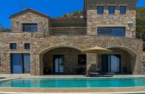 Πισίνα στο ή κοντά στο Drys Villas Mekoynida +22 φωτογραφίες