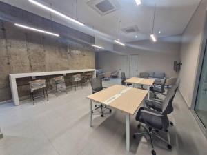 Konferenční prostory v ubytování Apartamento Luxury en Süi Lofts + 18 fotografií