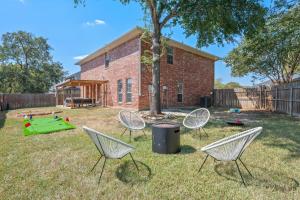 Zahrada ubytování 5BD Texas Charm - Play Ball Theme & Backyard