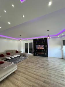 Posezení v ubytování Pine Serenity Villa