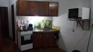 Una cocina o cocineta en Guarani Encarnación