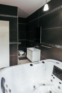 Koupelna v ubytování Hotel Riad Nour