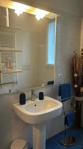 Ένα μπάνιο στο Bologna-Apartments