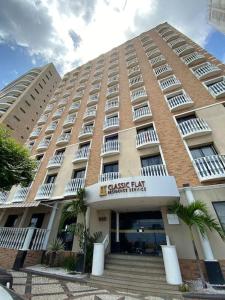 Το κτήριο όπου στεγάζεται  το διαμέρισμα