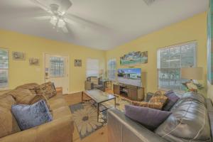 Posezení v ubytování The Rookery 3504 by Vacation Homes Collection + 36 fotografií