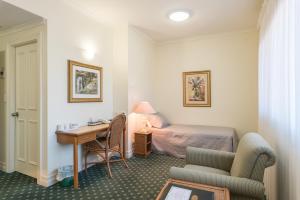 Mary MacKillop Spirituality Centre Baulkham Hills的休息区
