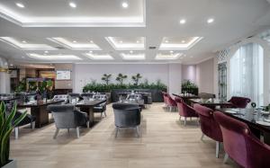 Restaurace v ubytování Suning Universal Hotel ALL-SUITES