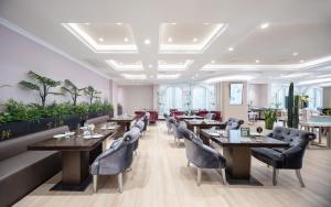 Posezení v ubytování Suning Universal Hotel ALL-SUITES