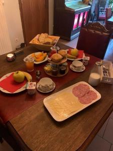 Toit of the bed and breakfast aladel või selle läheduses