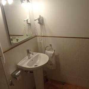 Koupelna v ubytování Apartaments Can Lo