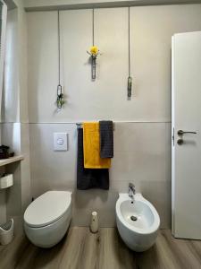 Bagno di The Birdsong between two lakes