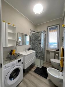 Bagno di The Birdsong between two lakes