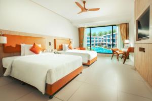 A bed or beds in a room at Elements by Rosetta