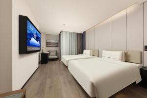 Gallery image of Atour Hotel Shanghai People's Square Nanjing Road Pedestrian Street in Shanghai