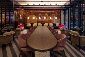 Posezení v ubytování Doubletree By Hilton Lima San Isidro