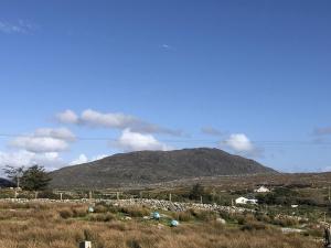 Pemandangan gunung umum atau pemandangan gunung yang diambil dari chalet