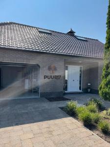 Budova, kde se prázdninový dům nachází