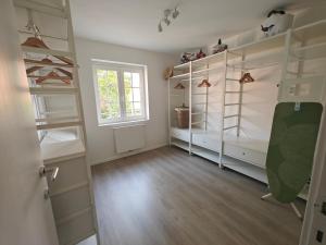 Ένα ή περισσότερα κρεβάτια σε δωμάτιο στο Casa Rosa Leuven