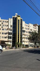 a parking lot in front of a large building at thermasparadise Rio quente in Rio Quente