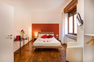 Postel nebo postele na pokoji v ubytování Italianflat - Rentroom Old Town - 200mt to Arena