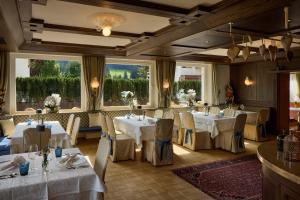 Restaurace v ubytování Dolomites Wellness Hotel Savoy