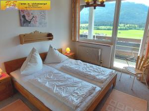 Postel nebo postele na pokoji v ubytování Apartment Panoramablick