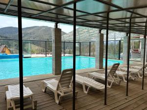 Bazén v ubytování Міні Готель SPA Excellent Family nebo v jeho okolí