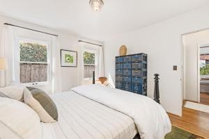 Katil atau katil-katil dalam bilik di The Patio Suite - The Marlowe Boutique Hotel