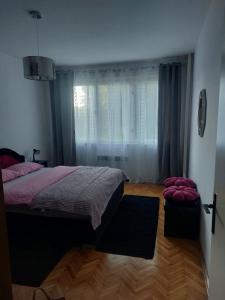 Postel nebo postele na pokoji v ubytování Stan na dan Novi Grad + 23 fotografií