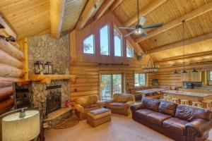 Posezení v ubytování Deer Haven Lodge