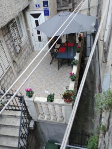 Balkón alebo terasa v ubytovaní Apartment Duje