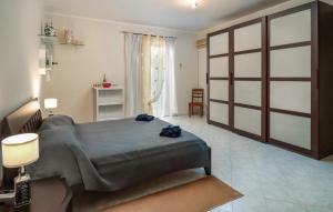 Postel nebo postele na pokoji v ubytování Stunning Apartment In Santa Venerina