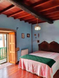 Gallery image of Casa rural con gran finca al borde del mar in A Coruña