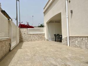 Το κτήριο όπου στεγάζεται  το διαμέρισμα