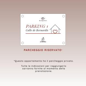 Сертификат, награда, вывеска или другой документ, выставленный в CALLE DE BERNARDIS 2 l BB APARTMENTS TRIESTE