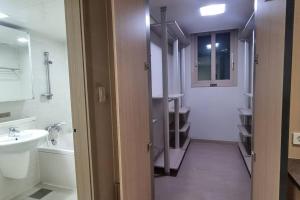 Foto dalla galleria di Dongtan W House W1101 a Hwaseong