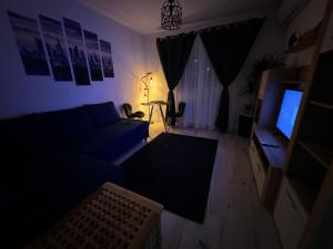Imagine din galeria proprietății LA 2028 Studio în Campina +5 fotografii