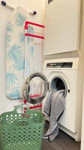 Fotografie z fotogalerie ubytování COMFORT HOMES - Premium Apartments - 15' Lucerne - Washer & Dryer - Public Transport - Parking v destinaci Root