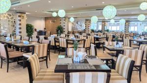 Restaurace v ubytování Olalani Resort & Condotel