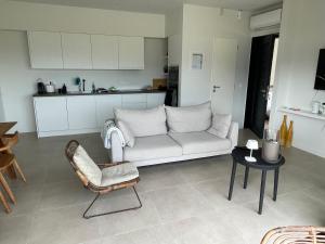 A kitchen or kitchenette at Villa Hermes
