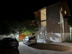 Budova, v ktorej sa apartmán nachádza