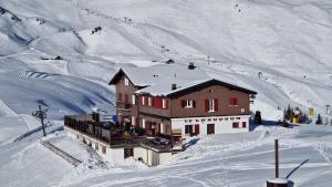 Hotel Le Chaudron Ski In Ski Out v zimě