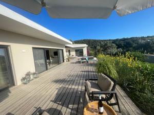 A balcony or terrace at Villa Hermes