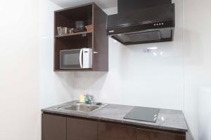 Η κουζίνα ή μικρή κουζίνα στο CONTEL Meidaimae