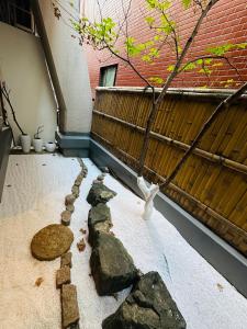 Foto sihtkohas Osaka asuva majutusasutuse e-hostel 心斎橋 304 galeriist