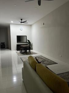 TV/trung tâm giải trí tại Bukit Tinggi Homestay, Kepala Batas, Kedah