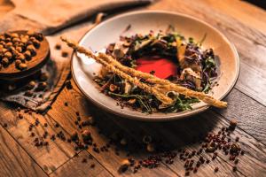 Jídlo v hotelu nebo okolí